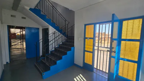 27 Buwbes Rd, Sebenza has a 650m² Warehouse Available To Let (26)